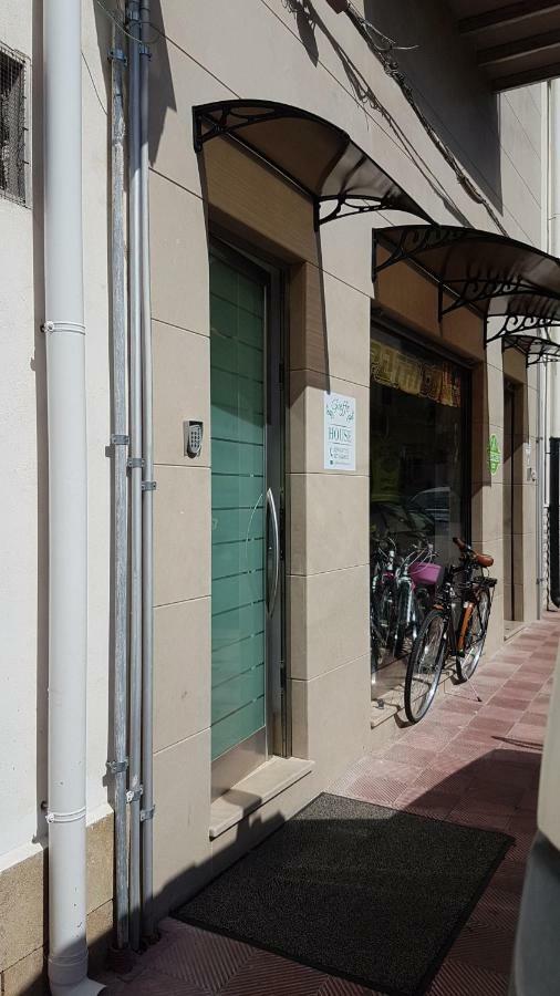Gieffehouse Hotel Terrasini Exterior photo