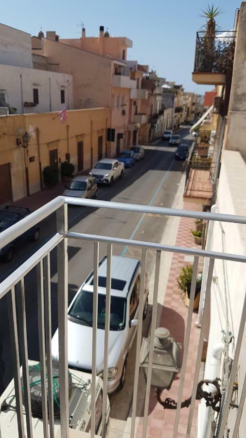 Gieffehouse Hotel Terrasini Exterior photo